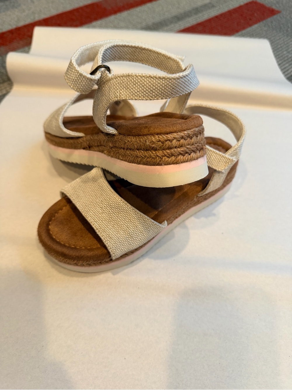 TOMS Diana Platform Wedge Sandals Natural Canvas Espadrille Size 4 NEW - Picture 3 of 10
